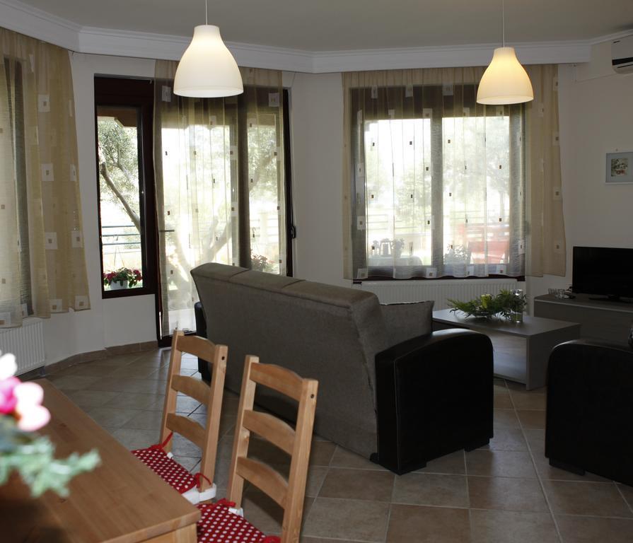 Sofia Luxury Maisonettes Nikiti  Zimmer foto